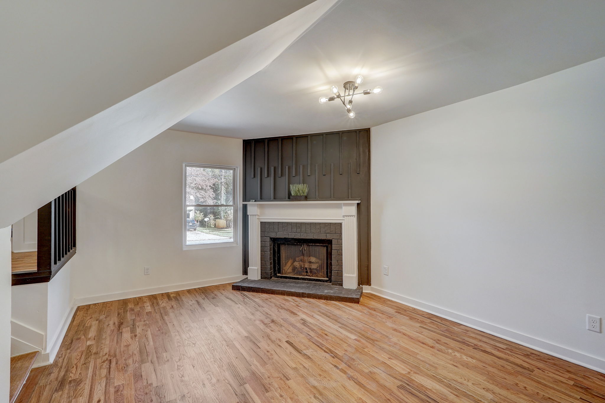 Berkshire Manor Dr-008