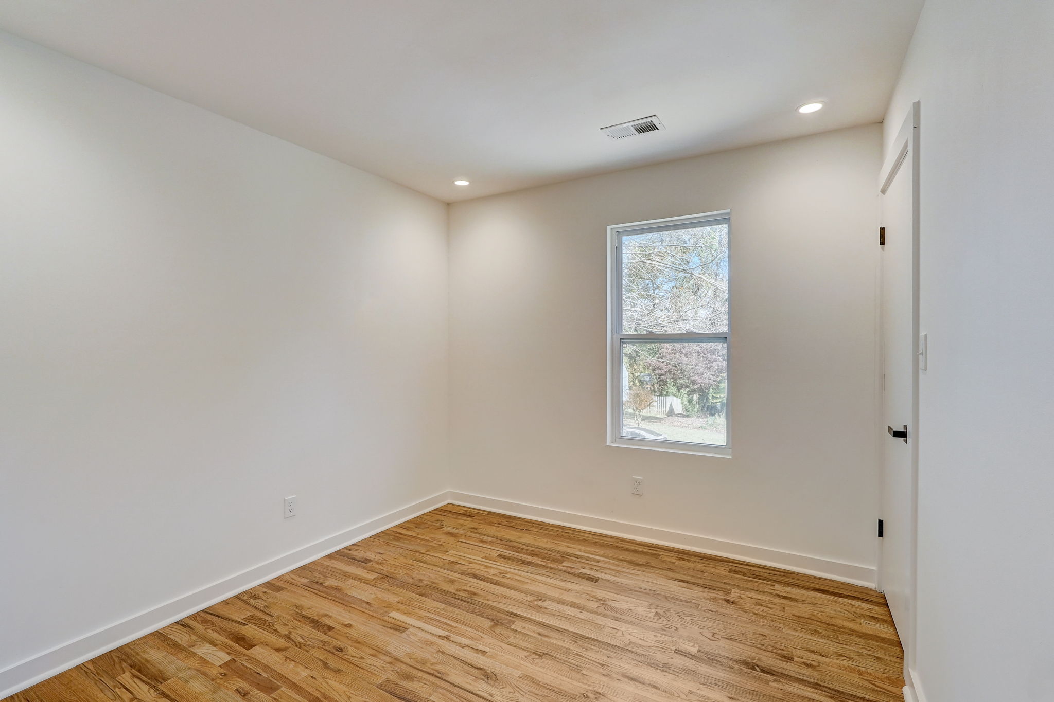 Berkshire Manor Dr-030