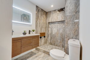 Berkshire Manor Dr-022