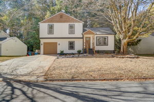 Berkshire Manor Dr-005