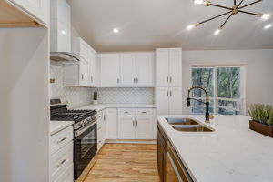 Berkshire Manor Dr-013