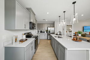 3105 Cup Dr-S2805-016