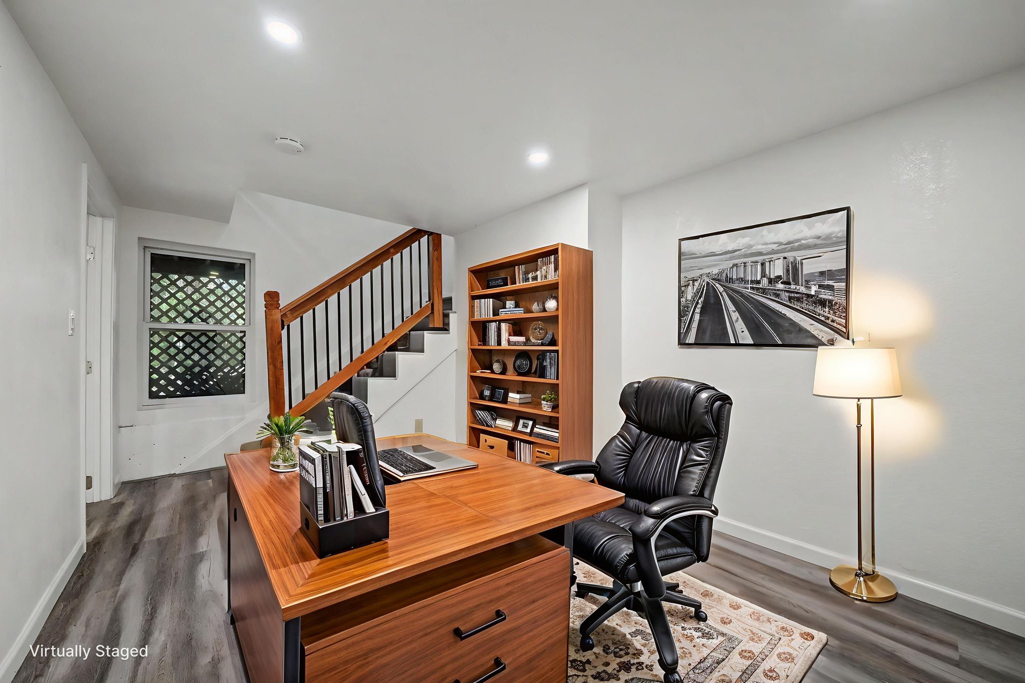 DSC04134 virtually staged.jpeg