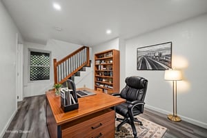 DSC04134 virtually staged.jpeg