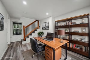 DSC04134 virtually staged.jpeg