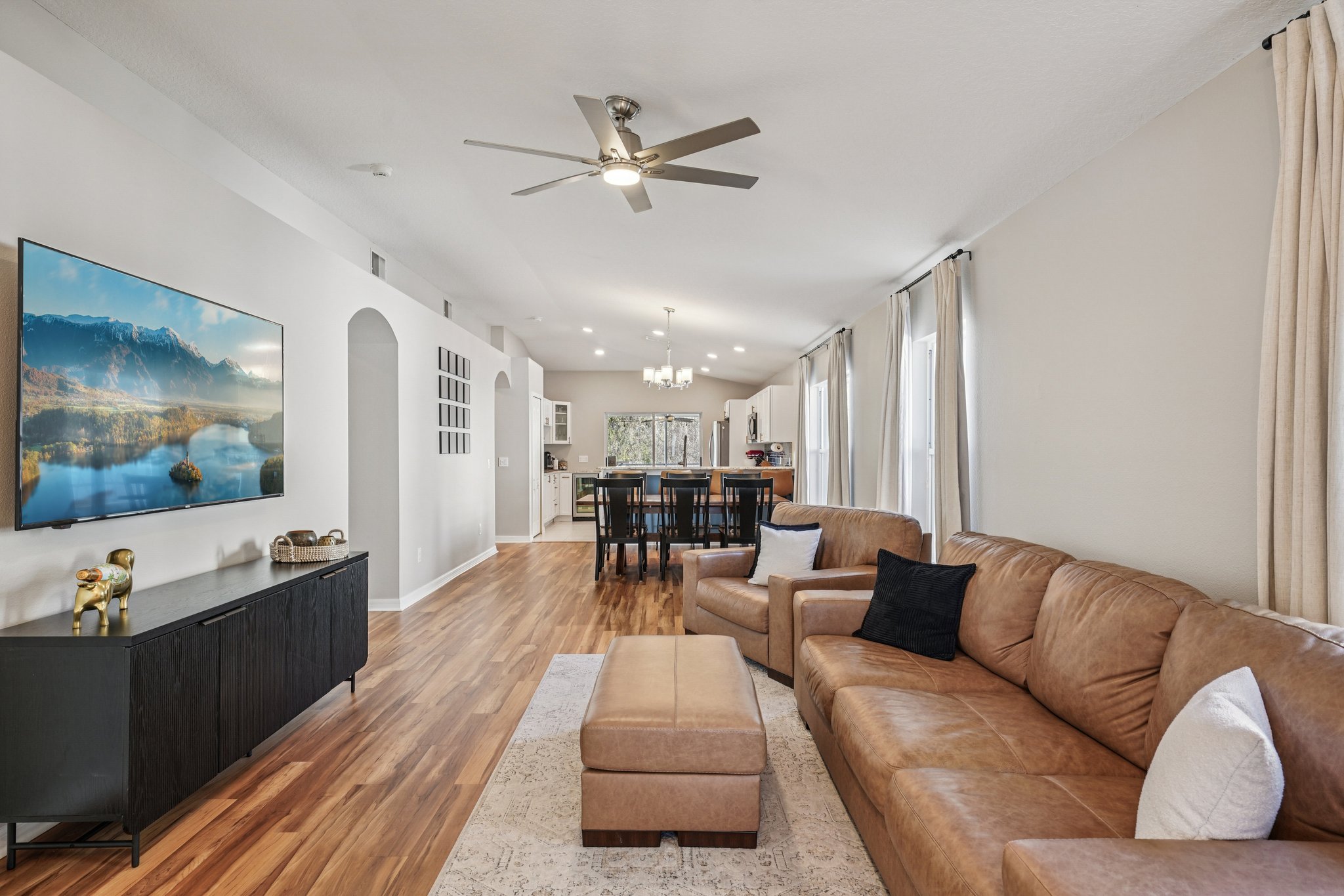 Whitley Bay Ct-S2202-007.jpg