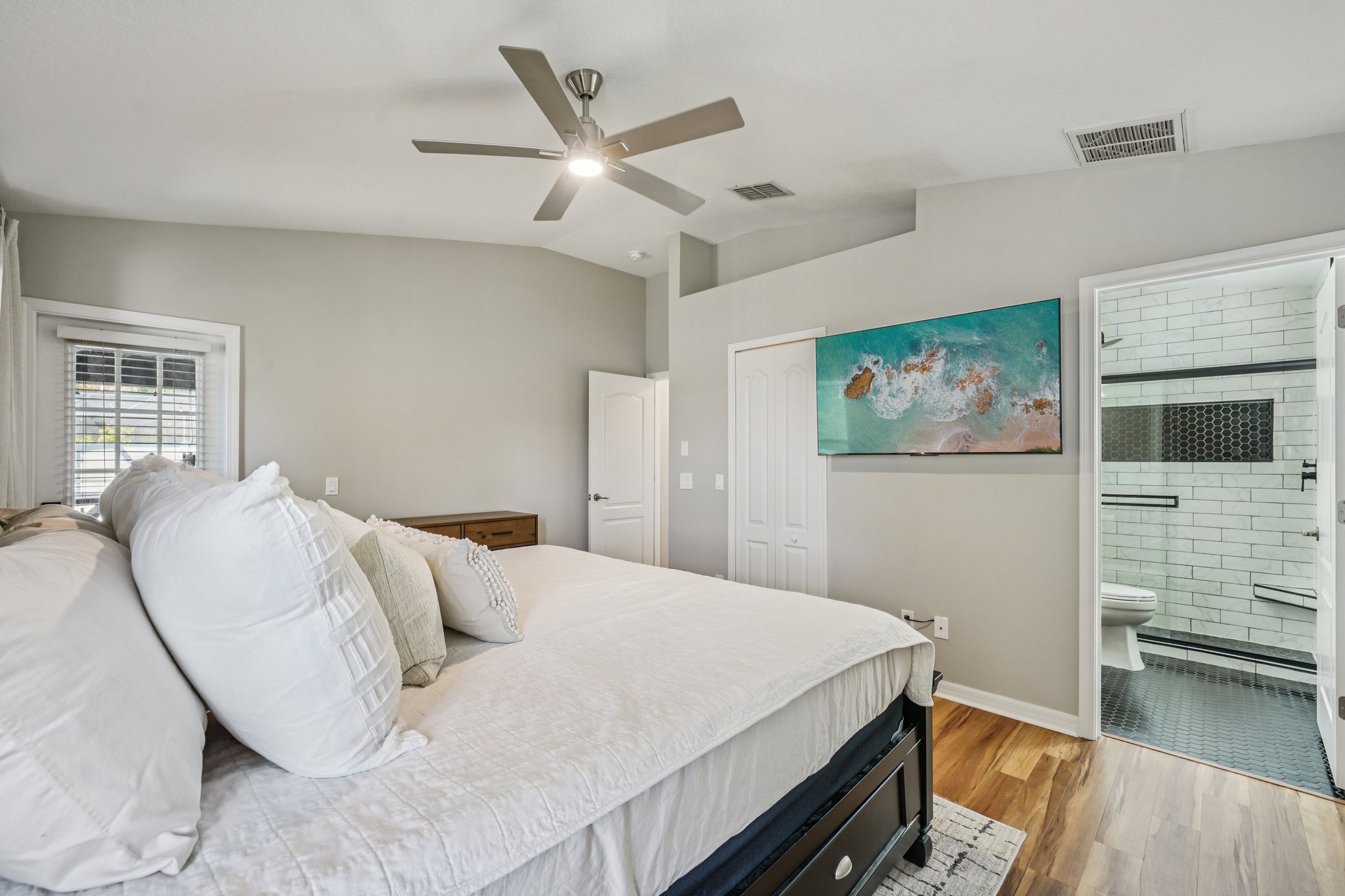 Whitley Bay Ct-S2202-035.jpg