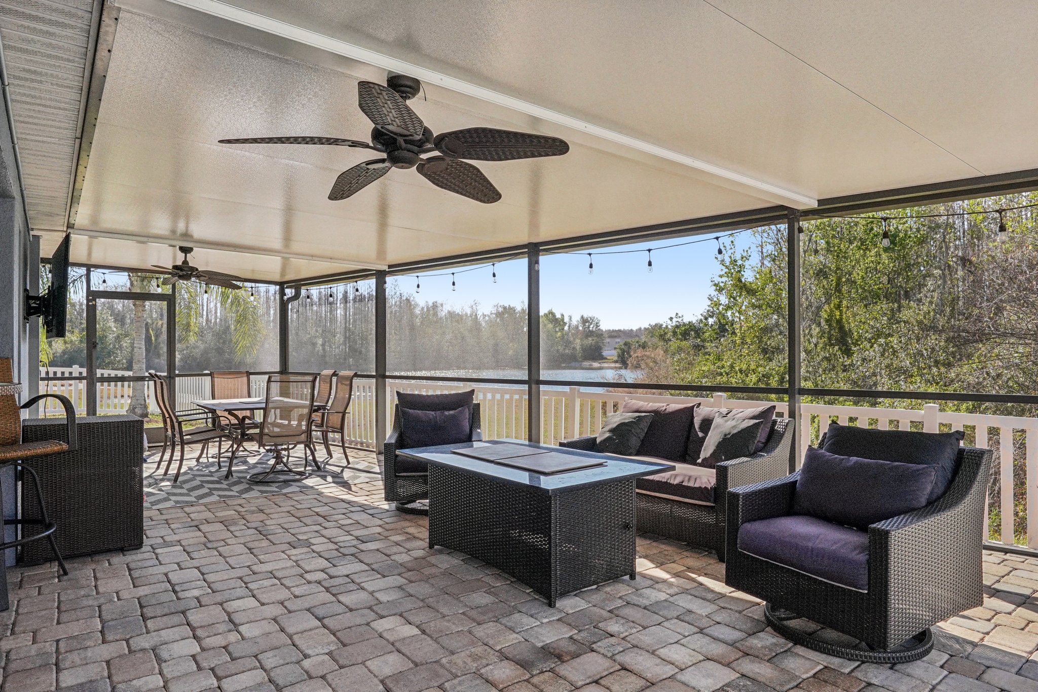 Whitley Bay Ct-S2202-058.jpg