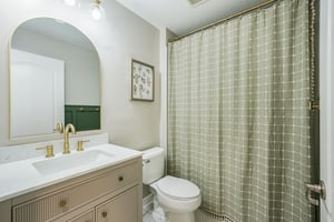 Whitley Bay Ct-S2202-040.jpg