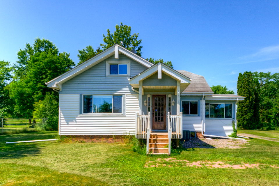  31050 Teal Ave, Shafer, MN 55074, US