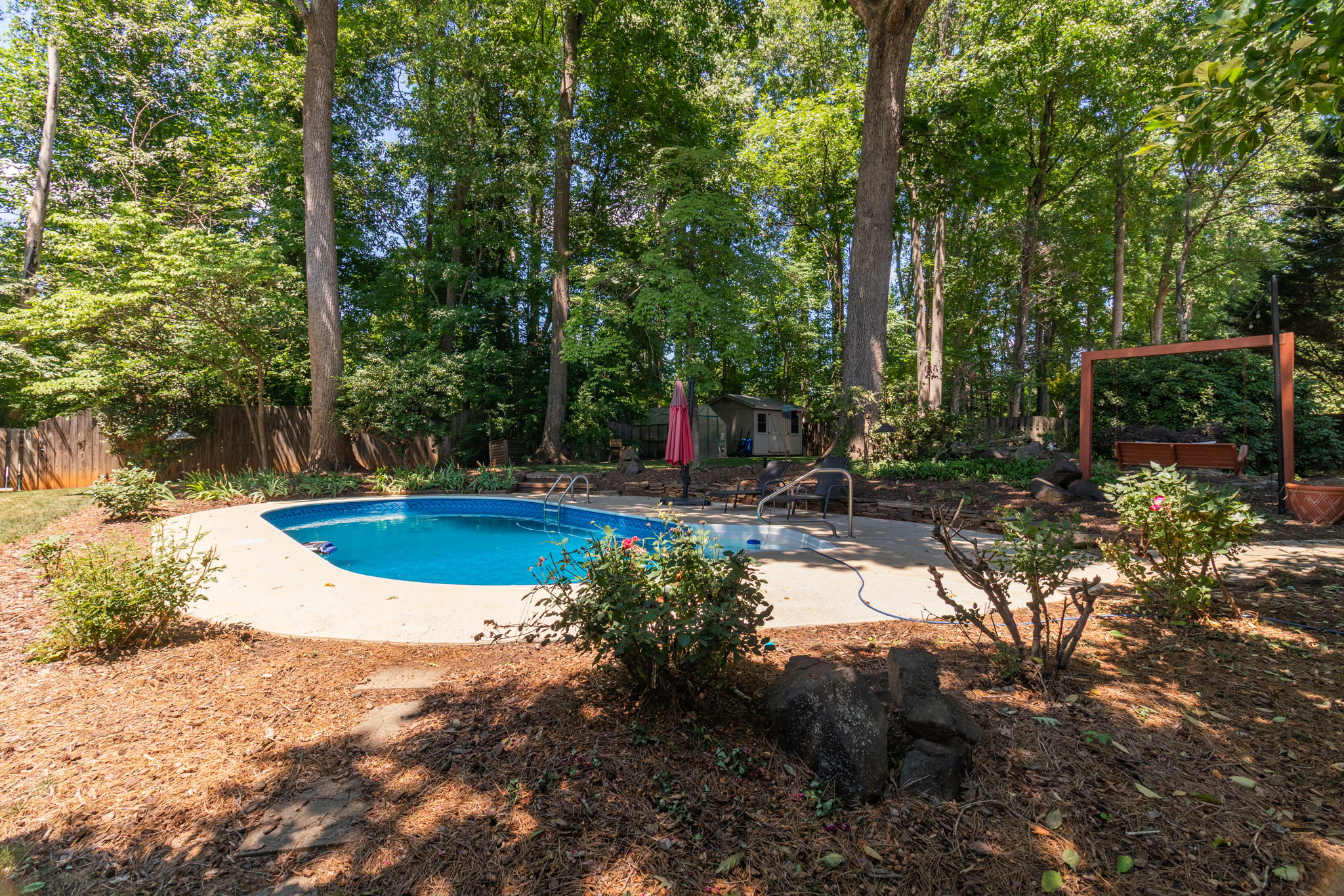 3106 Cabarrus Dr-40