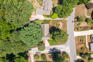 3106 Cabarrus Dr-43