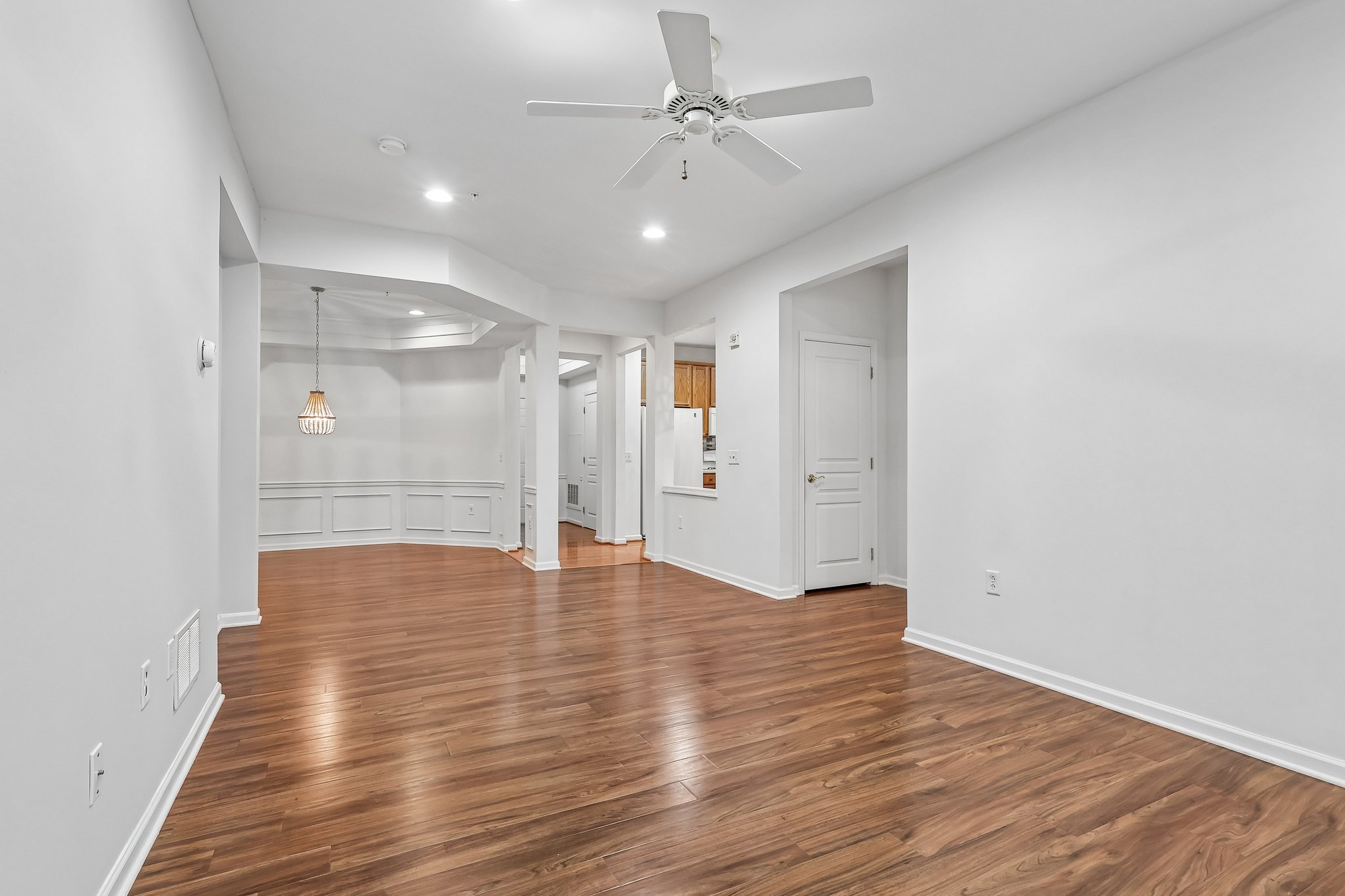 Lilac Ct-S0208-010.jpg