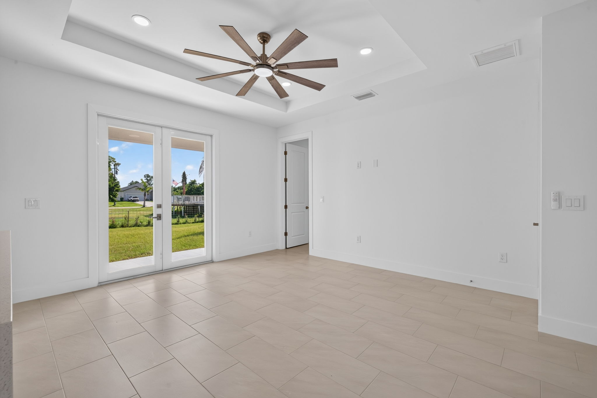 Living Room 1 of 4