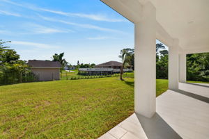 Lanai 1 of 2