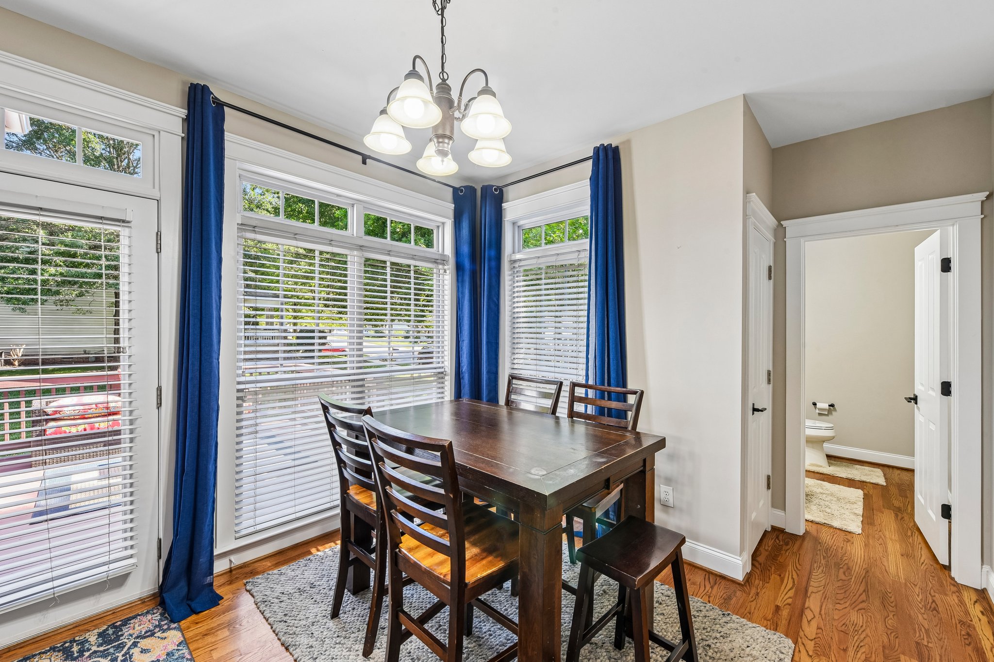 Thayer Dr-S1806-011.jpg