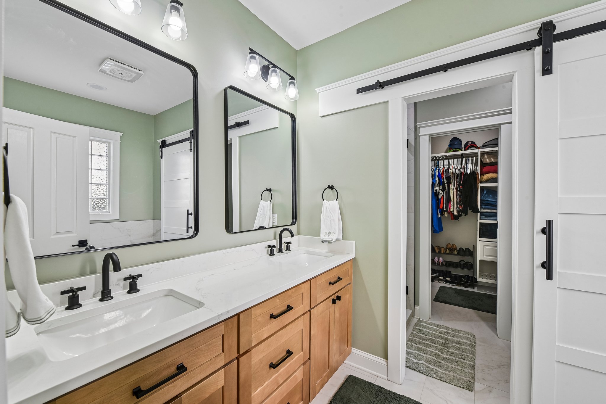 Thayer Dr-S1806-025.jpg
