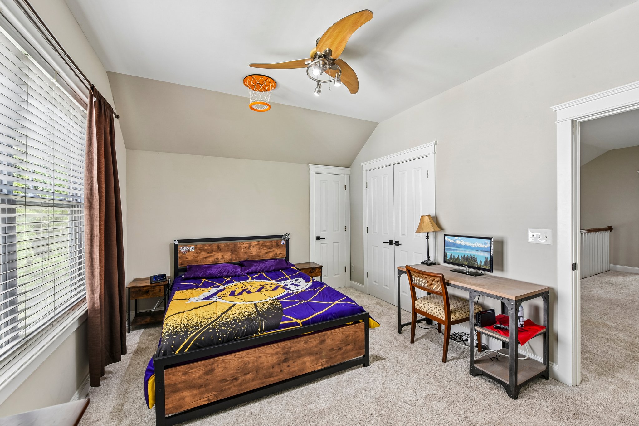 Thayer Dr-S1806-032.jpg