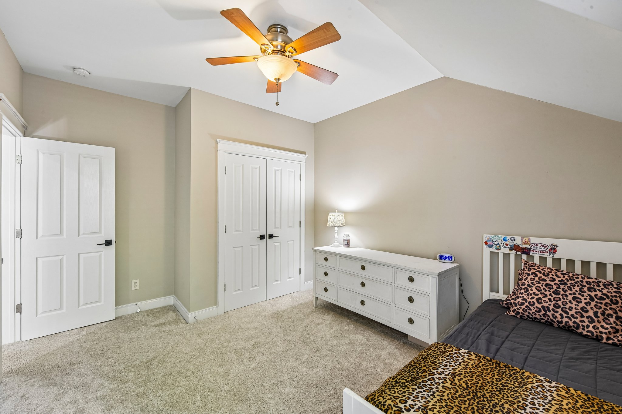 Thayer Dr-S1806-035.jpg