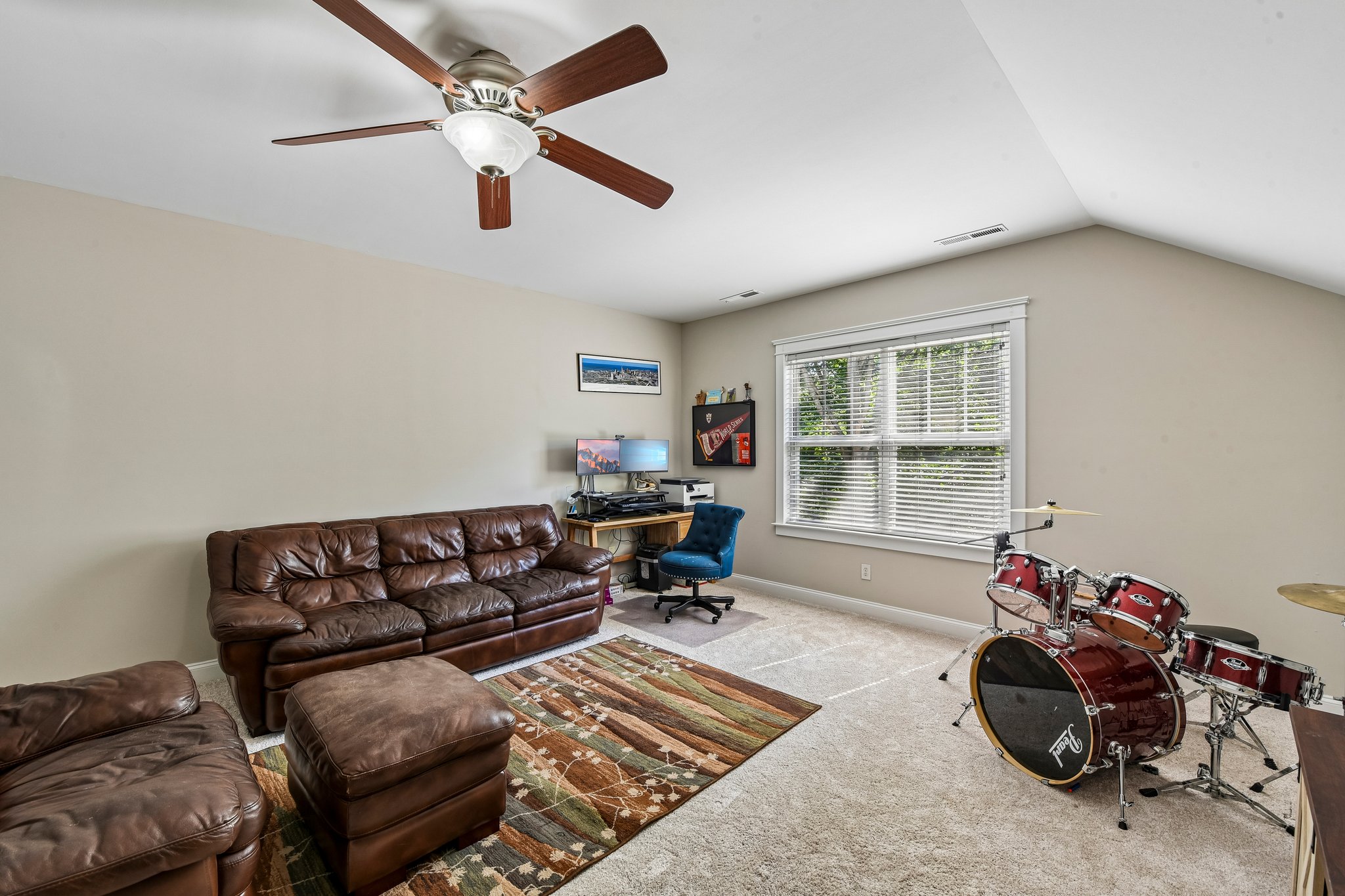 Thayer Dr-S1806-041.jpg