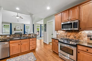 Thayer Dr-S1806-015.jpg