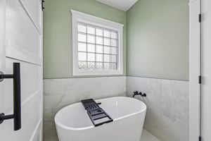 Thayer Dr-S1806-026.jpg