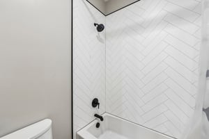 Thayer Dr-S1806-030.jpg