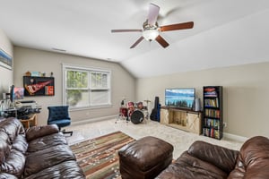 Thayer Dr-S1806-040.jpg
