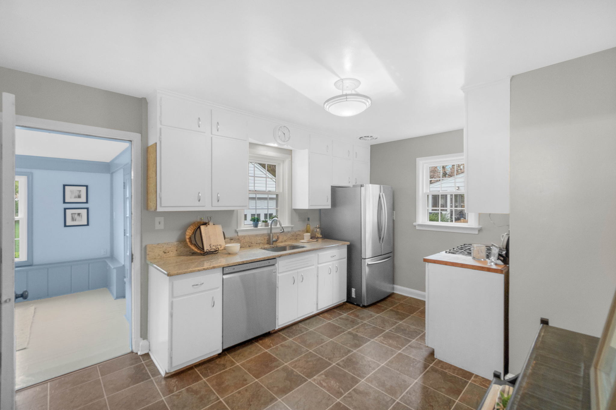 3107 Holly St, Alexandria, VA 22305, USA Photo 17