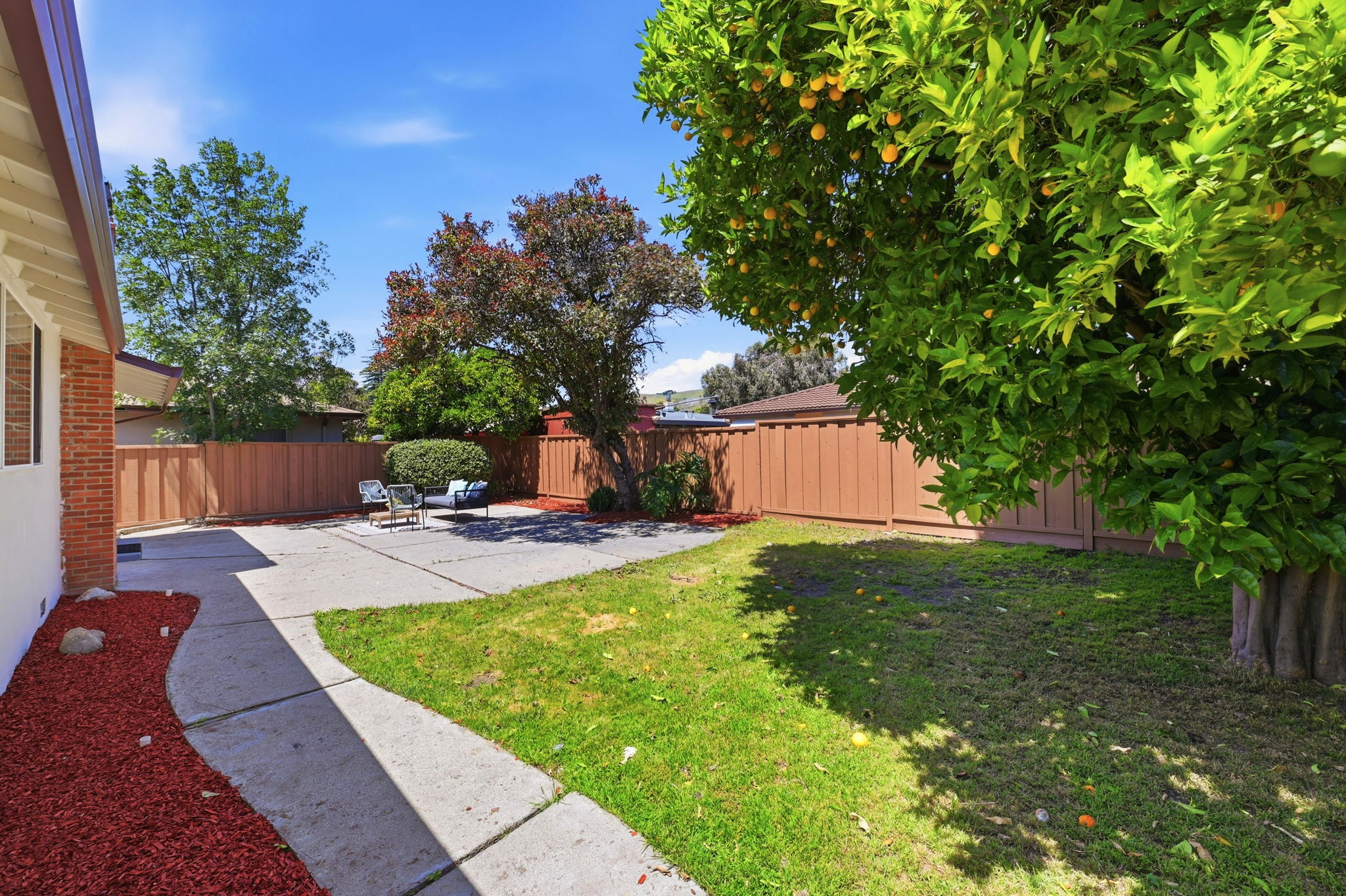 040_F8_31070 Meadowbrook Ave