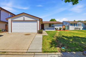 001_F8_31070 Meadowbrook Ave