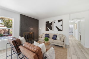 007_F8_31070 Meadowbrook Ave