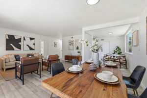 017_F8_31070 Meadowbrook Ave