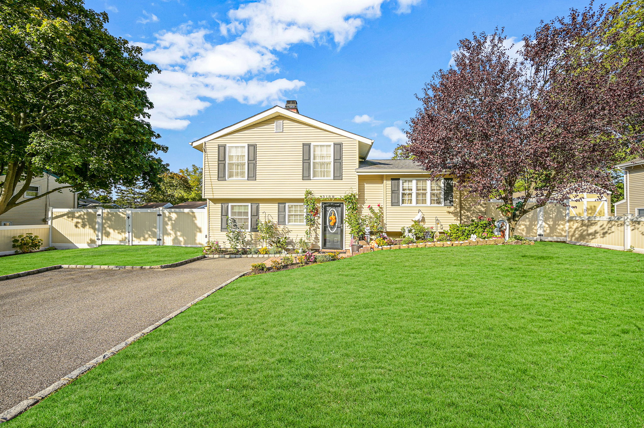 3108 Newport Ave, Medford, NY 11763, USA Photo 9