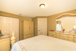 3108 Newport Ave, Medford, NY 11763, USA Photo 16