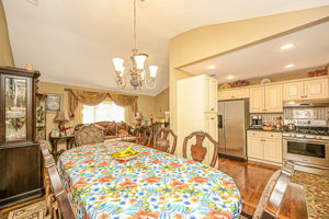 3108 Newport Ave, Medford, NY 11763, USA Photo 24