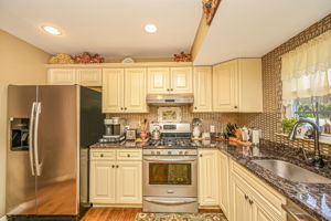 3108 Newport Ave, Medford, NY 11763, USA Photo 19