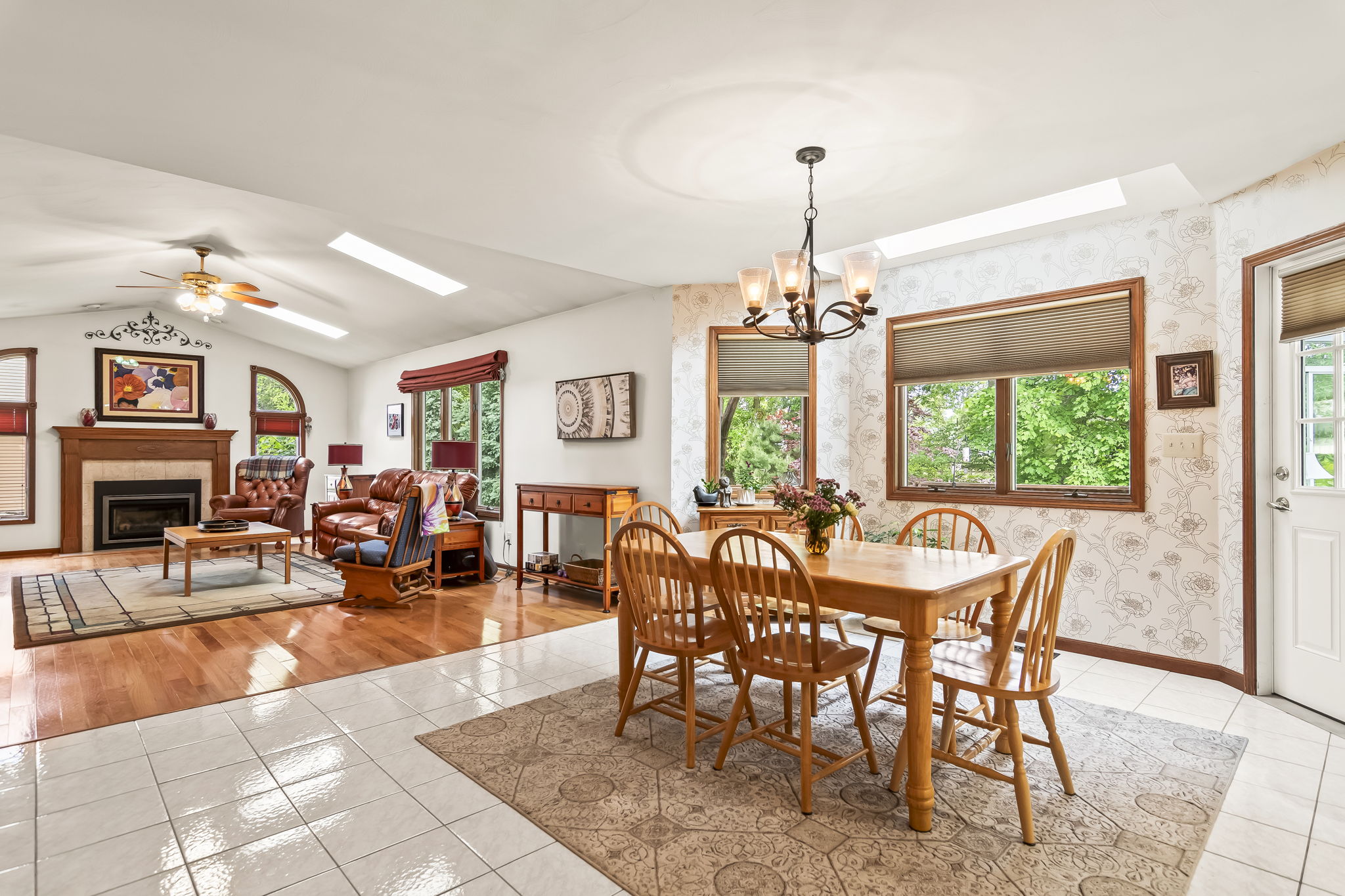 Breakfast Nook