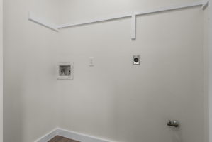  Photo 30