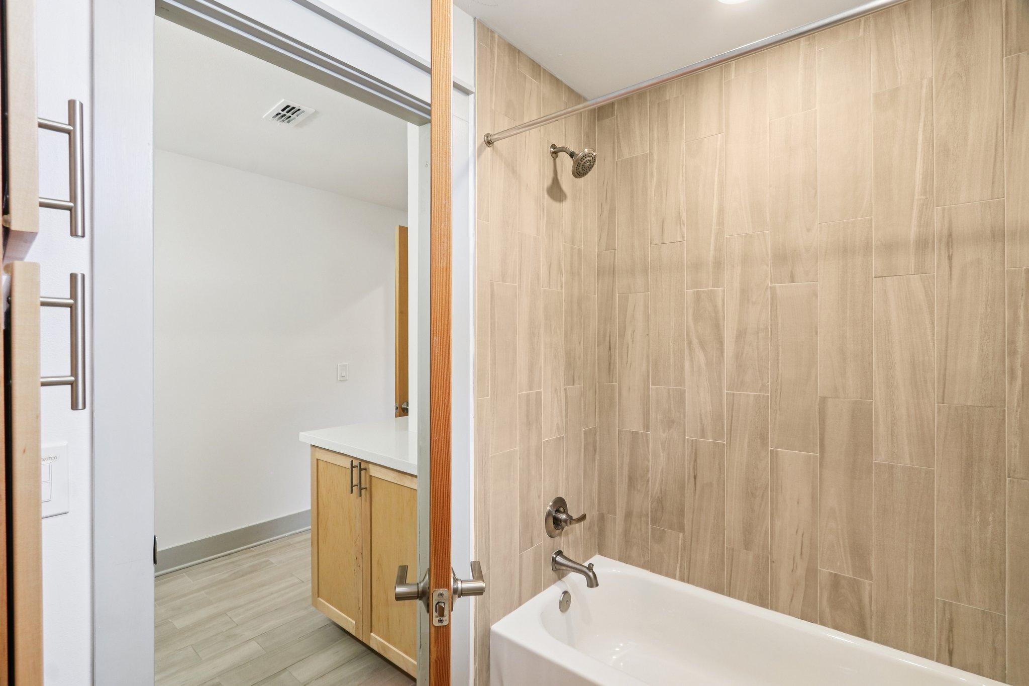 3109 Sacbe Cv, Austin_048.jpg
