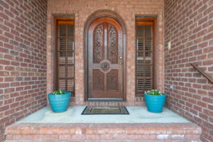 Beautiful inlay in the door.