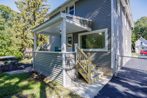  Photo 41