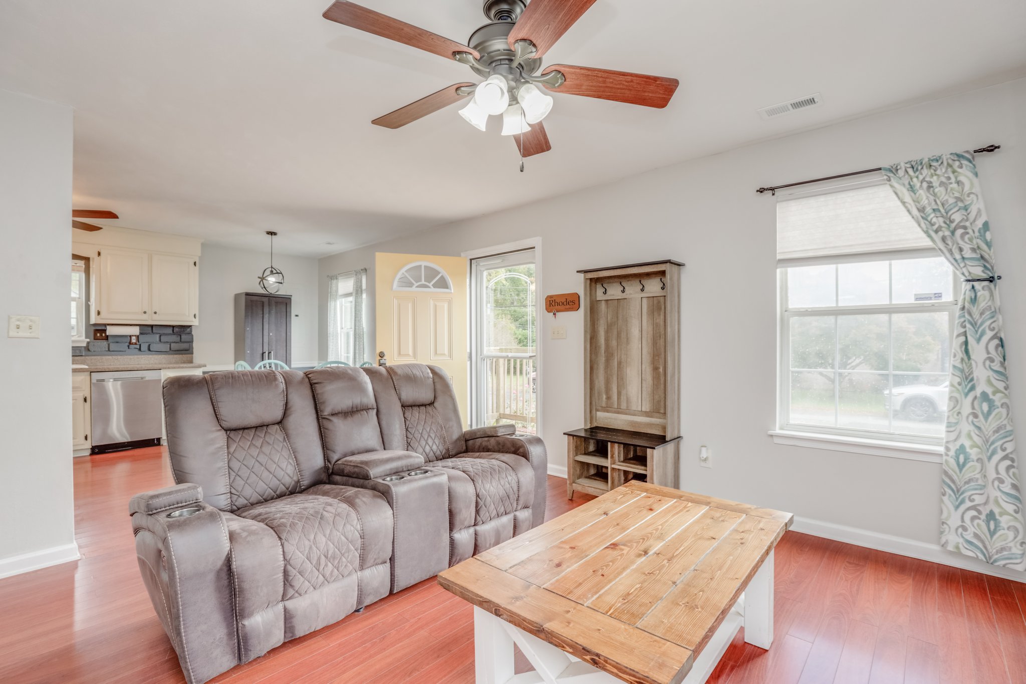 311 Diamond Ave, Chesapeake, VA 23323, USA Photo 5