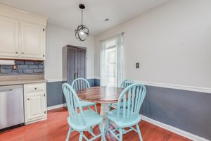 311 Diamond Ave, Chesapeake, VA 23323, USA Photo 6