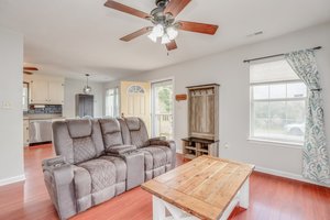 311 Diamond Ave, Chesapeake, VA 23323, USA Photo 4