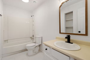  Photo 36