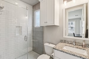 E Evergreen St-S1902-020.jpg