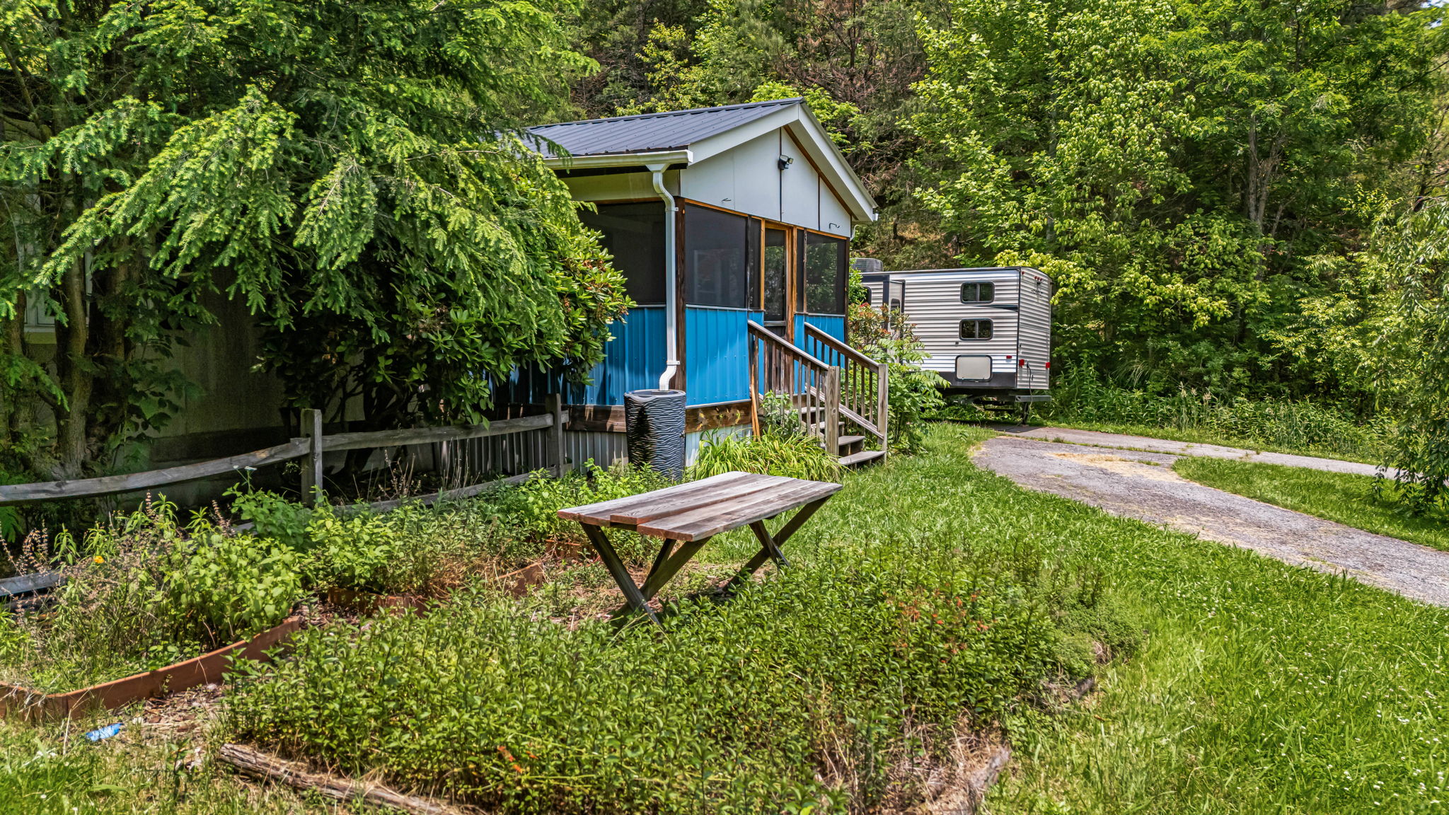  Photo 45