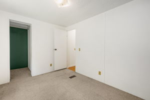  Photo 35