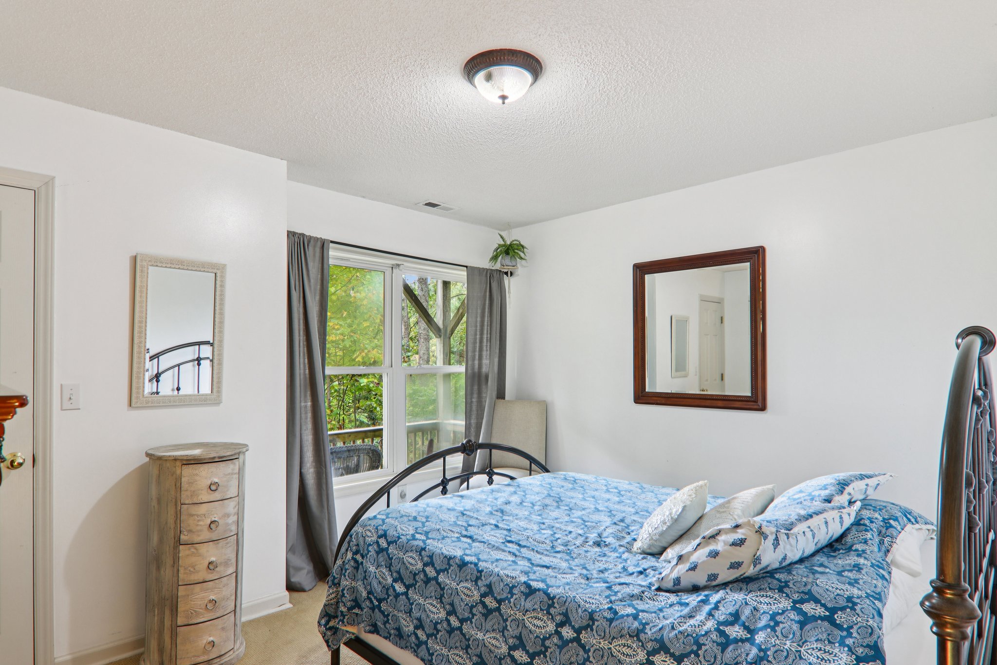 Jacks Knob Rd-S0910-039.jpg